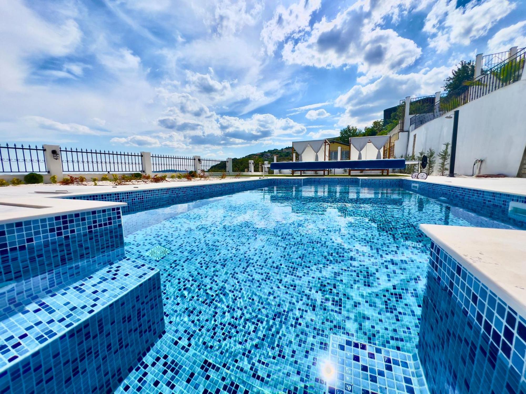 The White Pearl Boutique Villa Балчик Экстерьер фото